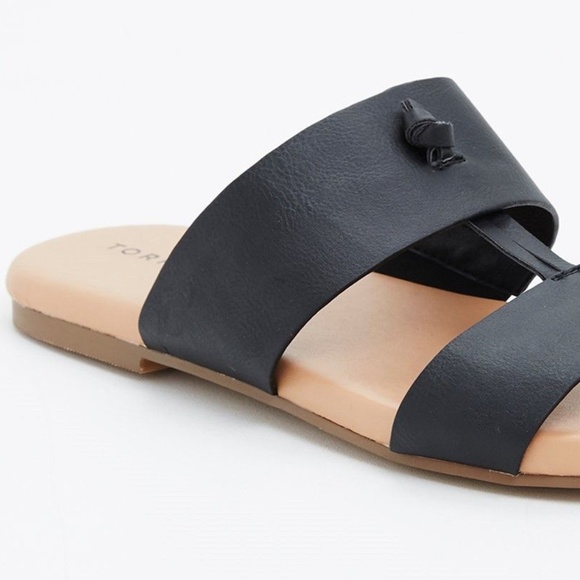 Torrid SANDALS 8 12.5 W Black Slides Flats - Picture 2 of 6